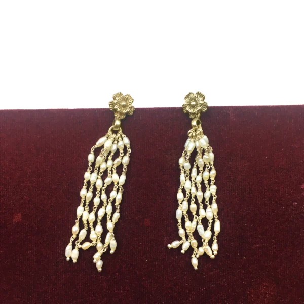 rice pearls earrings